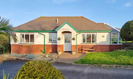 1 Bed in Old Cleeve