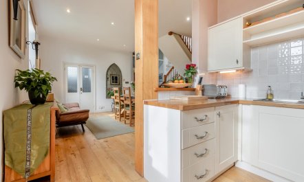 3 Bed in East Stoke 7