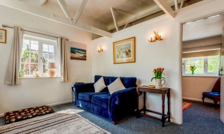 1 Bed in Upton Cross 3