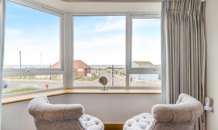 4 Bed in Cromer 1