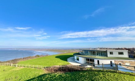 7 Bed in Westward Ho