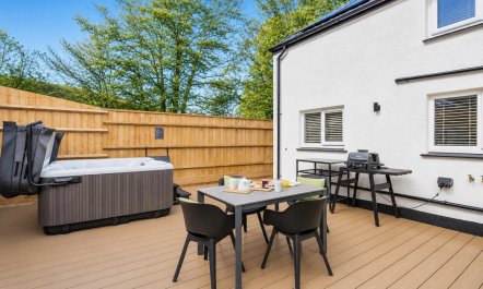 2 Bed in Looe