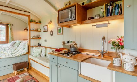 1 Bed in Trebullett 6