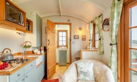 1 Bed in Trebullett 1