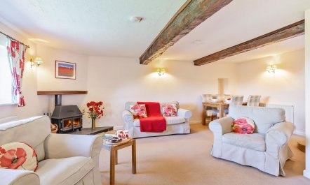 2 Bed in Bratton Fleming