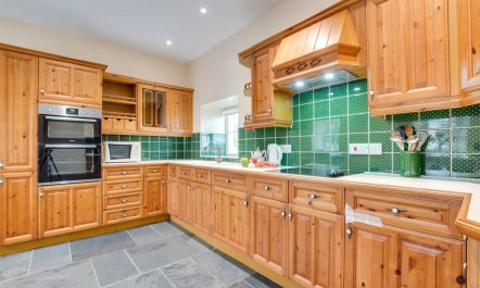 2 Bed in Bratton Fleming 5