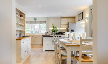 4 Bed in Hereford 7