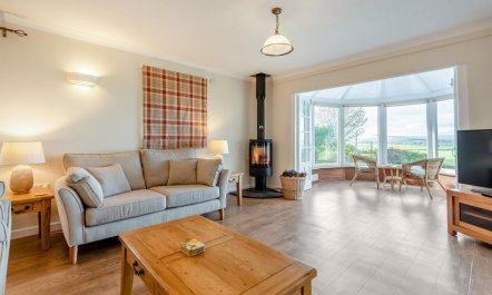4 Bed in Hereford 1