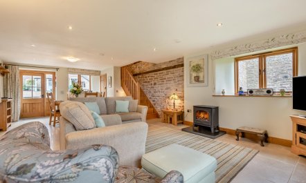 2 Bed in Hereford 1
