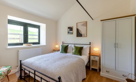 1 Bed in Wyke Champflower 7
