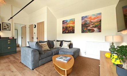 1 Bed in Wyke Champflower 9