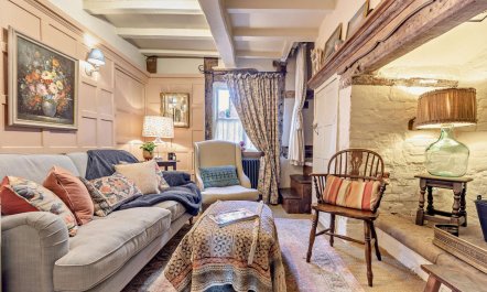 3 Bed in Whitchurch 7