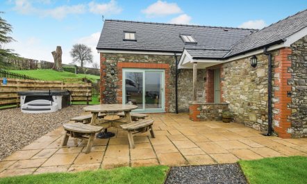 2 Bed in Golden Grove 2