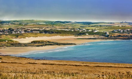 3 Bed in Constantine Bay 9