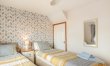 3 Bed in Chapel St. Leonards 8