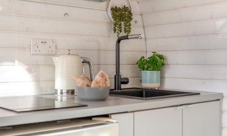 1 Bed in Widegates 7