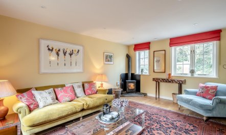 2 Bed in Chelmondiston