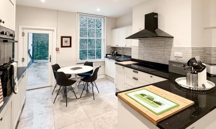 7 Bed in Matlock Bath 3