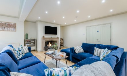 4 Bed in Old Sodbury 3
