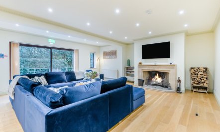 4 Bed in Old Sodbury