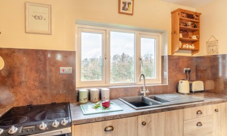 2 Bed in Renwick 8