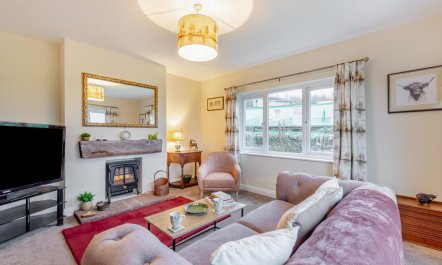 2 Bed in Renwick 4