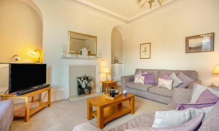 2 Bed in Scarborough 1
