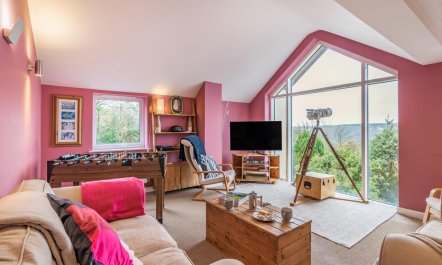 4 Bed in St. Briavels 1