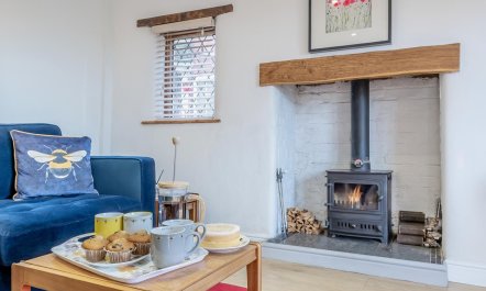 2 Bed in Hunningham 8