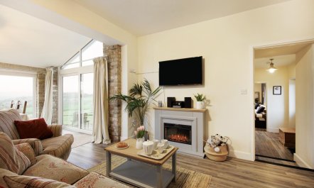 2 Bed in Golden Grove