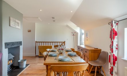 3 Bed in Marhamchurch 4