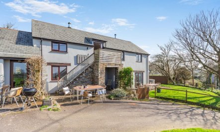 3 Bed in Marhamchurch 1