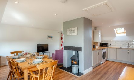 3 Bed in Marhamchurch 6
