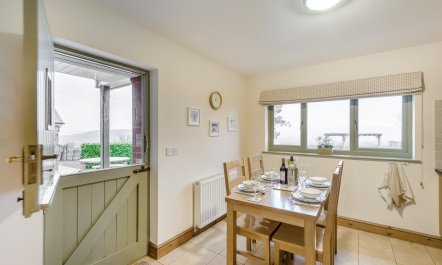 2 Bed in Golden Grove 6