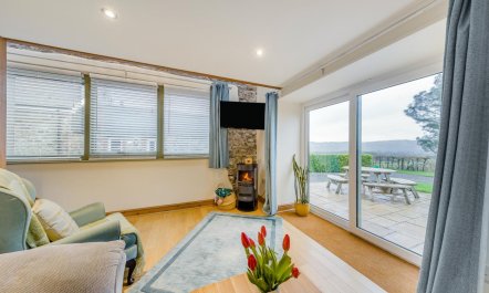 2 Bed in Golden Grove 1