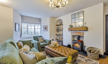 3 Bed in Neath 3