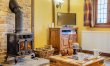 2 Bed in Ashburnham 1