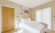 2 Bed in Mydroilyn 8