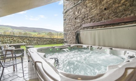 5 Bed in Grizebeck