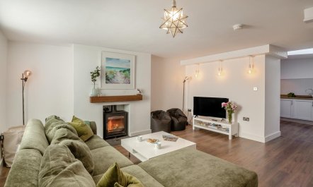 2 Bed in Rhosneigr 9