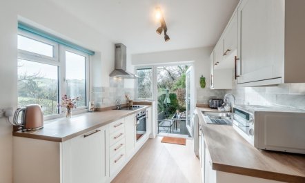 2 Bed in Berrynarbor 1
