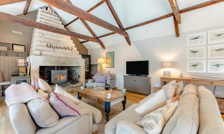 3 Bed in Bamburgh 2