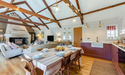 3 Bed in Bamburgh 1