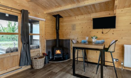 1 Bed in Walberton 9