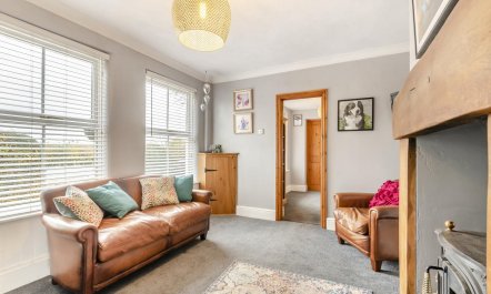 5 Bed in Utterby 5