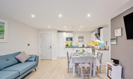 2 Bed in Benllech 7