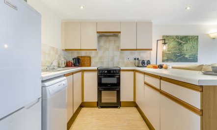 2 Bed in Smallburgh 8