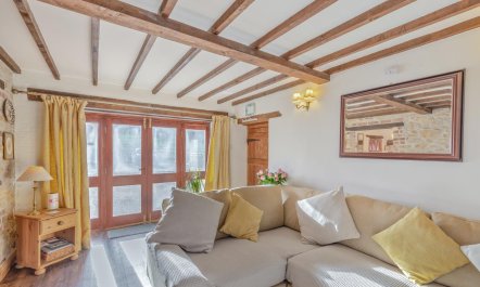 1 Bed in Langton Herring 2