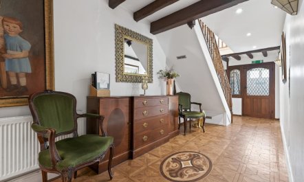9 Bed in Alkham 9