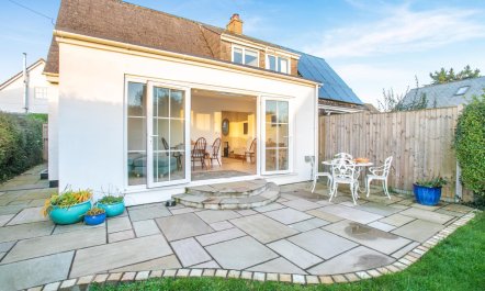 2 Bed in Mylor Bridge